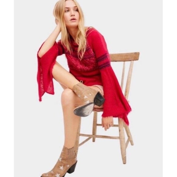 Free People Raspberry Pink Red Textured Knit Bell Sleeve Sweater Women’Size XS - Picture 2 of 14